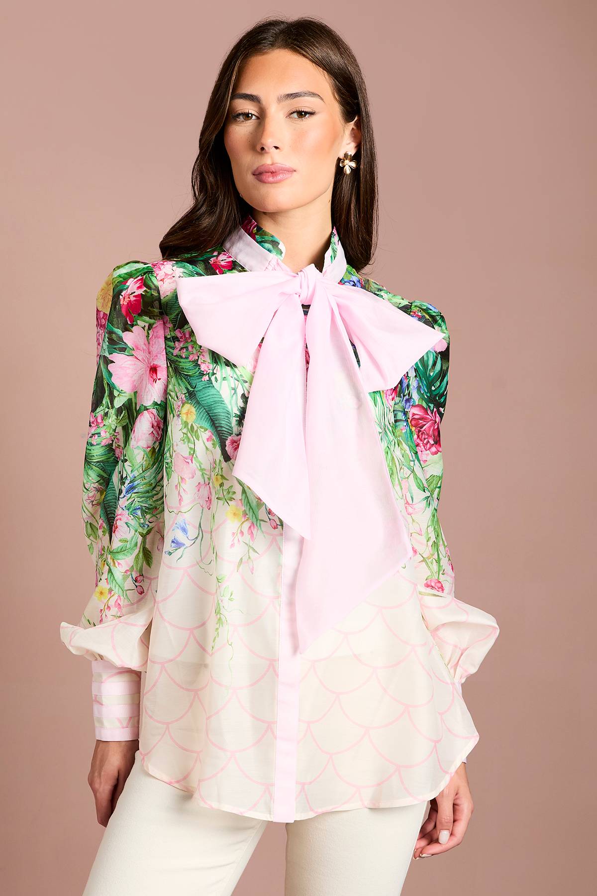 Coast Chemise En Organza À Manches Longues Avec Nœud Lavallière Lisa Tan