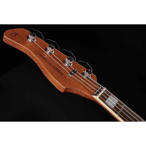 Marcus Miller V5 24-4 NT LH