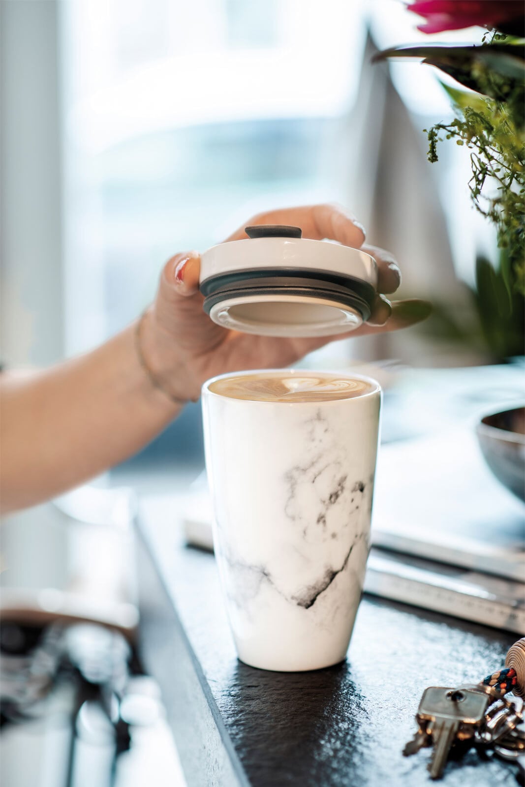 like. Becher COFFEE TO GO MARMORY 350 ml