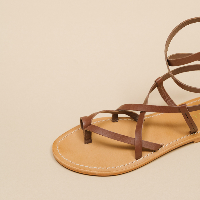 Sandales à brides  en cuir marron