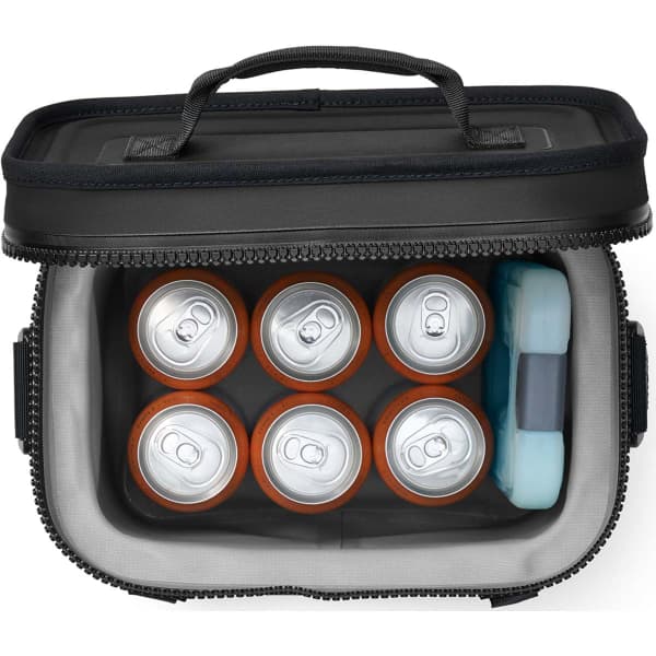 Glacière YETI HOPPER FLIP 8 SOFT COOLER BLACK