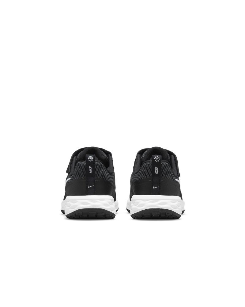 Chaussures Nike Revolution 6 Noir & Blanc pour enfant