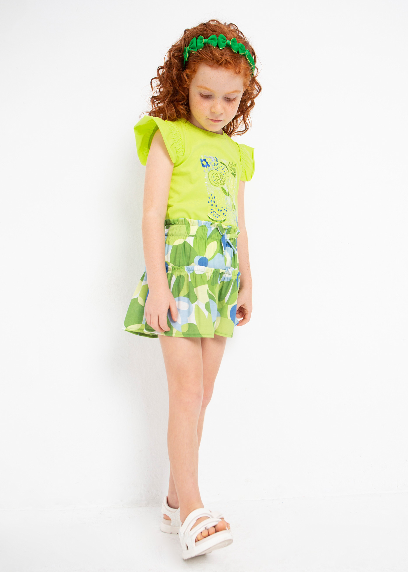 Camiseta sem mangas de algodão com apliques e babados para meninas