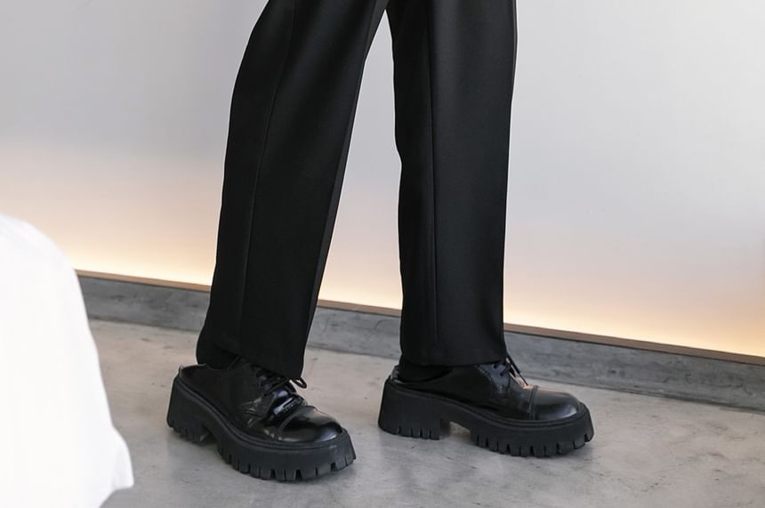 CHIC ERRO - Middelhoge effen rechte broek