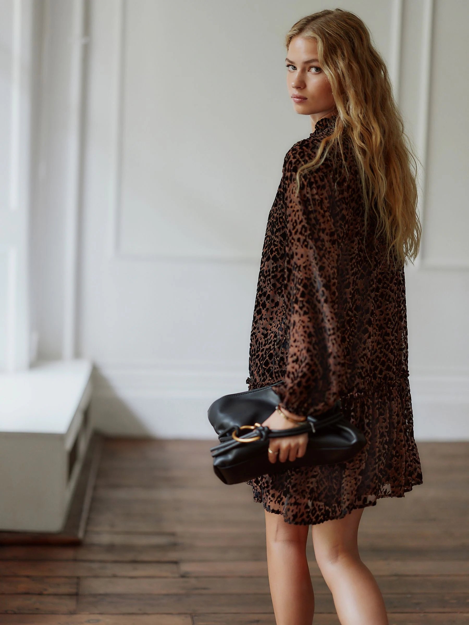 Animal luipaardprint - Mini Tie Front Tiered Long Sleeve Dress
