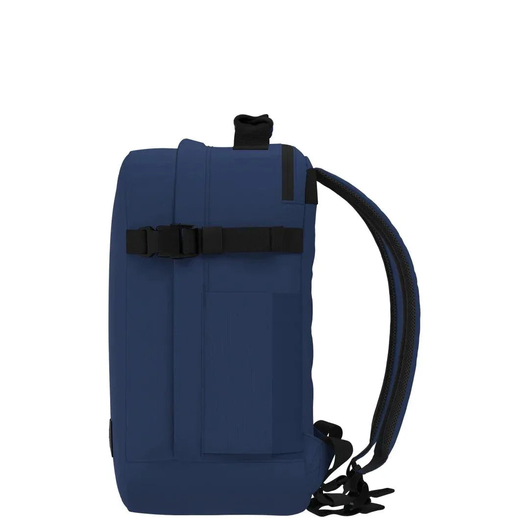Cabinzero | 28L Tech Classic backpack