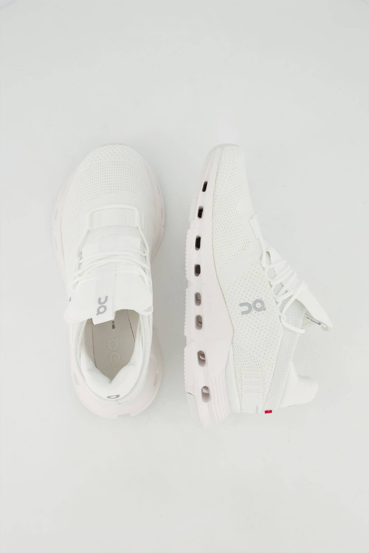 On| Damen Sneaker CLOUDNOVA UNDYED-WHITE
