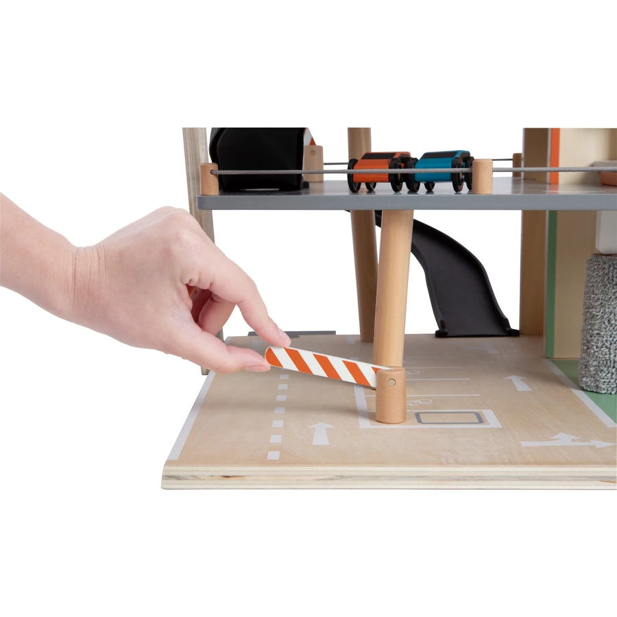 small foot® Parkhaus Rallye