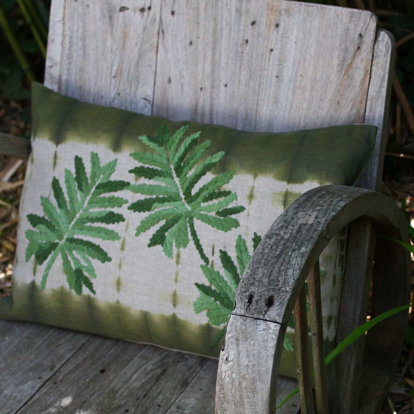 En Fil d'Indienne Housse de coussin Tropical lin mélangé fumé - 35x50 cm