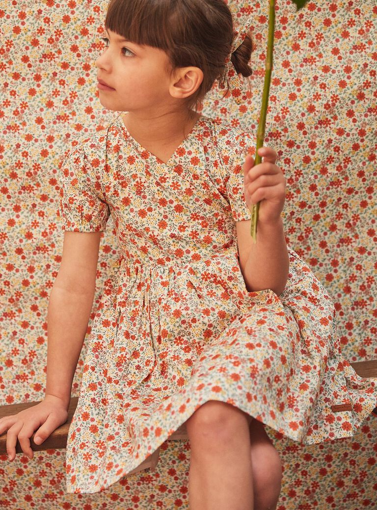 Robe courte évasée ivoire à imprimé fleuri