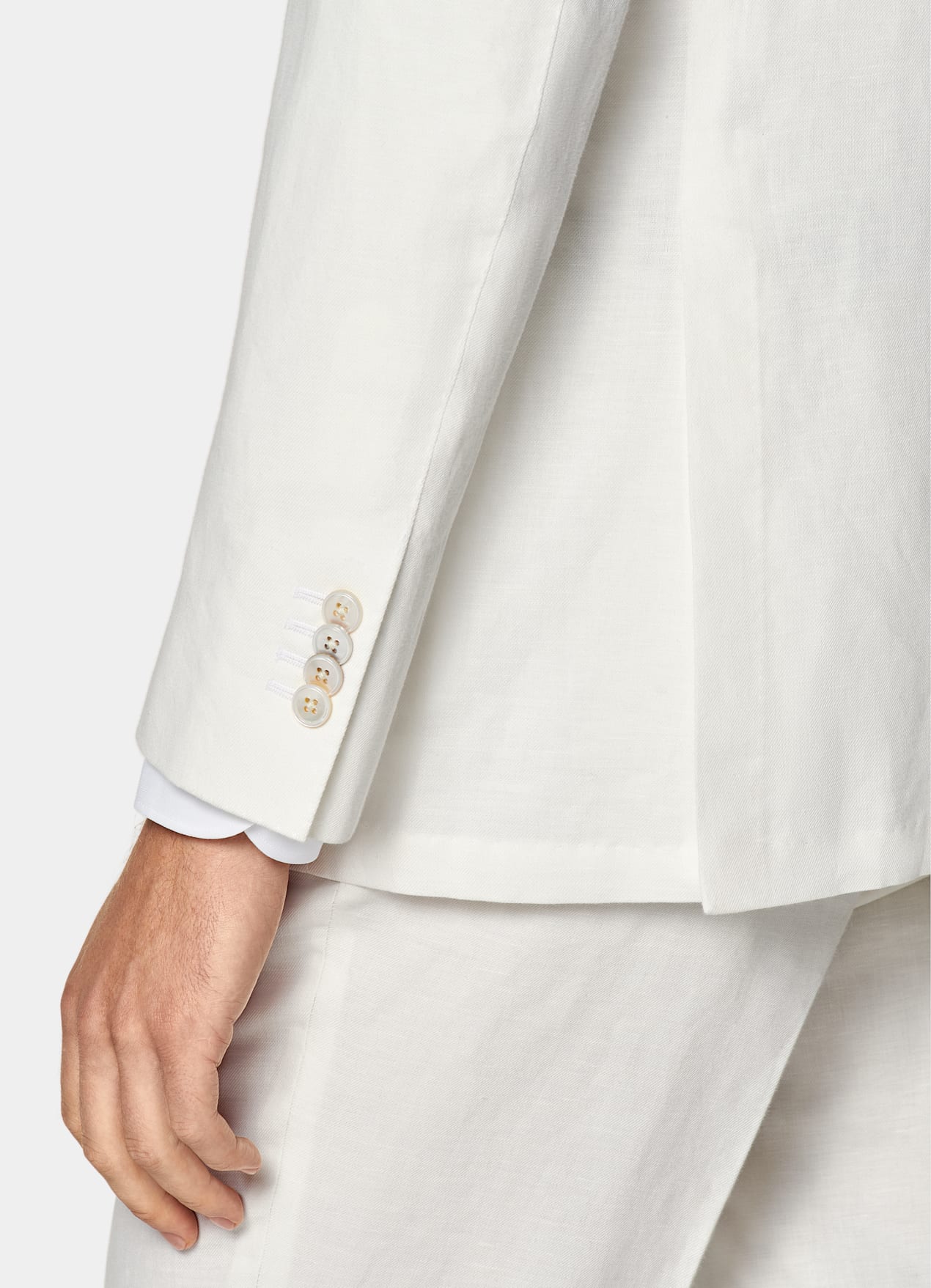 Costume Havana coupe Tailored blanc cassé