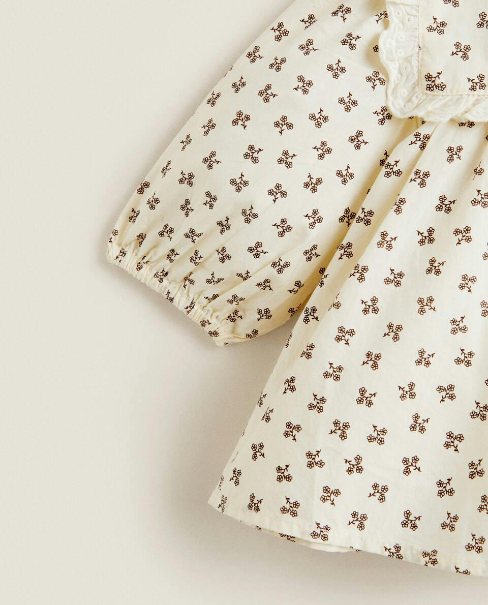 CAMISETA MINI FLOR PARA BEBÊ
