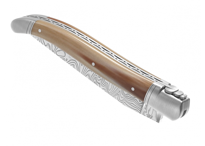 Couteau Laguiole collection damas avec un manche en pointe de corne blonde et 2 mitres en acier inoxydable