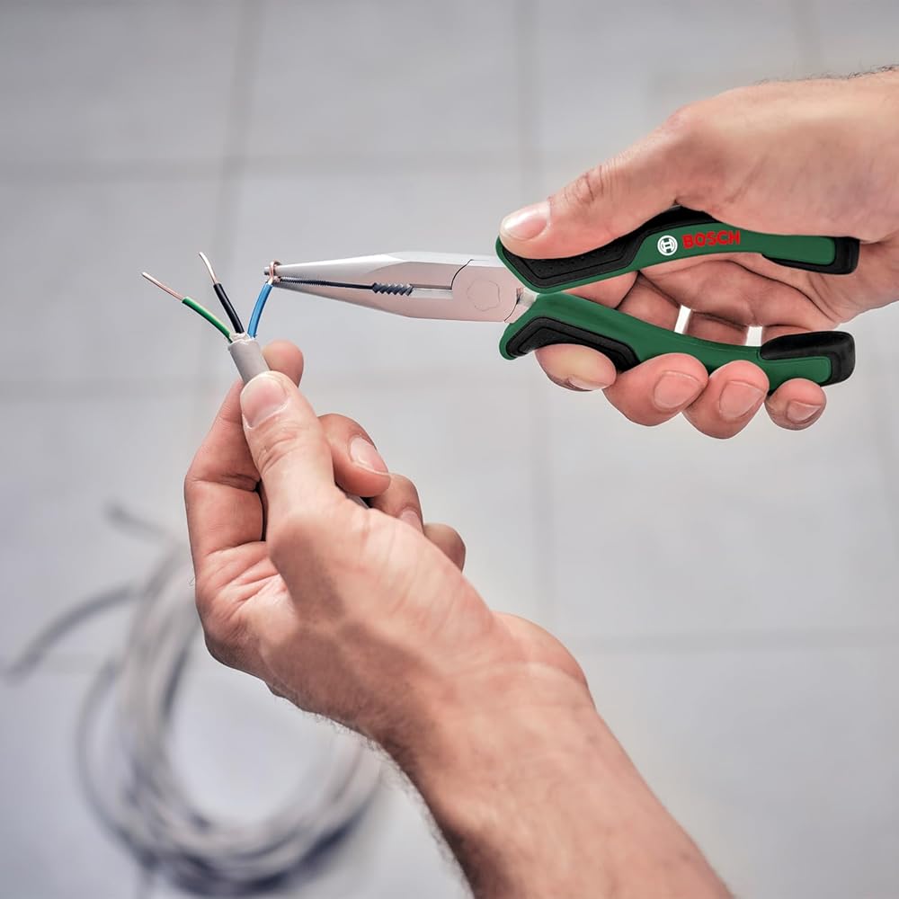 Bosch Home and Garden Set d’outils à main ? Advanced ? 52 pièces Bosch (set d’outils de grande qualité pour les bricoleurs passionnés et expérimentés;longévité élevée ; matériaux de grande qualité) : Jardin