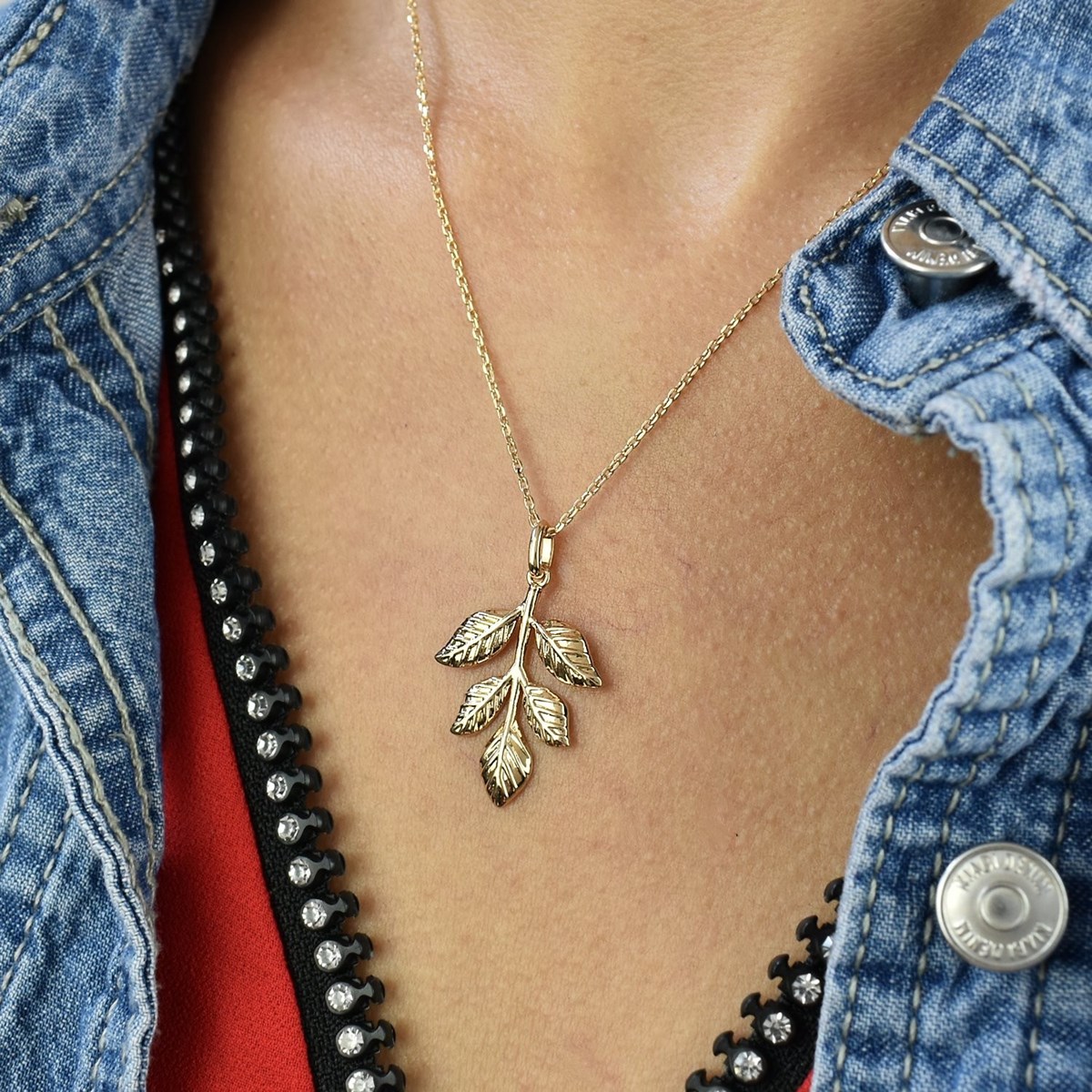Collier feuille Pendante élégance naturelle et raffinée Plaqué OR 750 3 microns