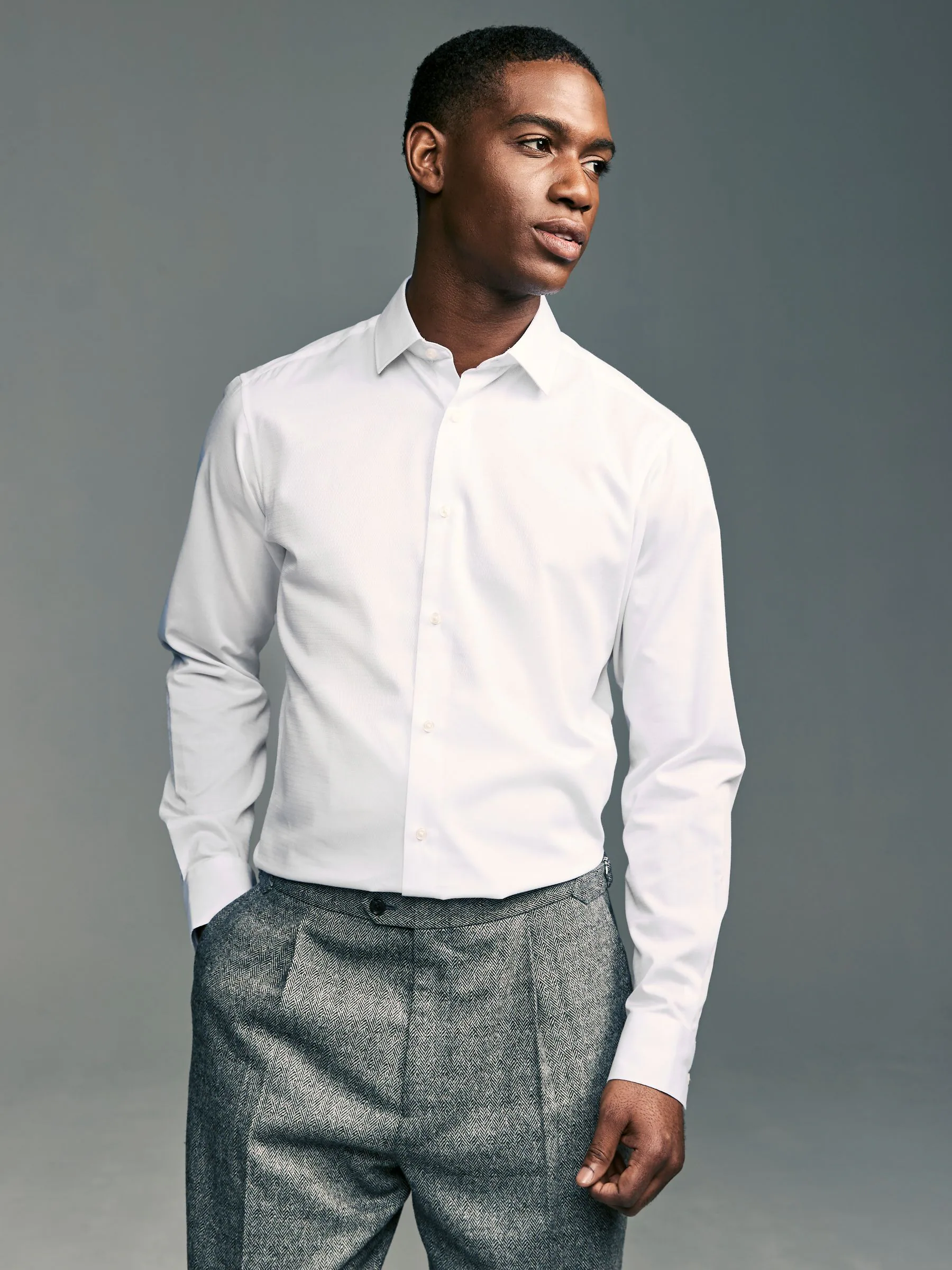 Wit - Slim Fit - Onderhoudsvriendelijk, getextureerd, slim fit overhemd met enkele manchet