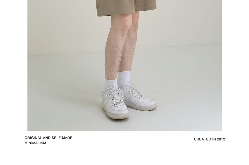 DAZO Studios - Mid Rise Plain Shorts