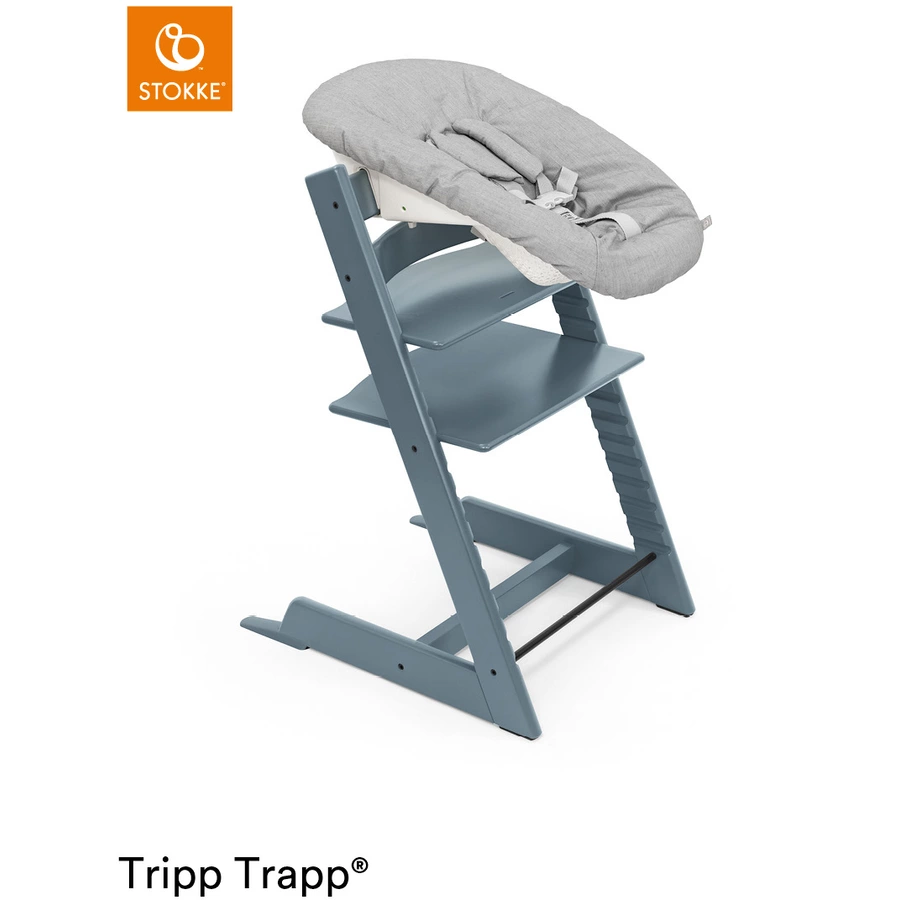 STOKKE® Mega Tripp Trapp® Set Hochstuhl Buche Fjord Blue inkl. Newborn Set™ Grey und Baby Set Fjord Blue