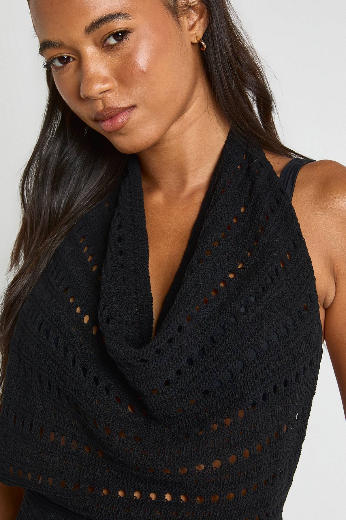 boohoo Mini Robe De Plage Au Crochet À Col Bénitier