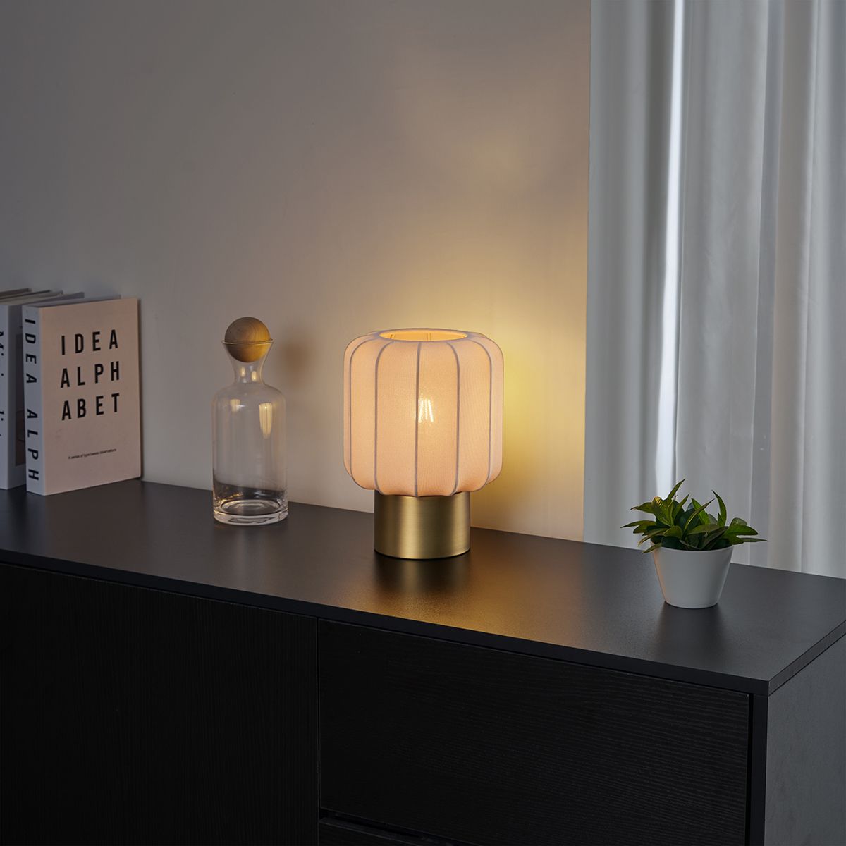 Japandi tafellamp goud met beige kap - Pluni