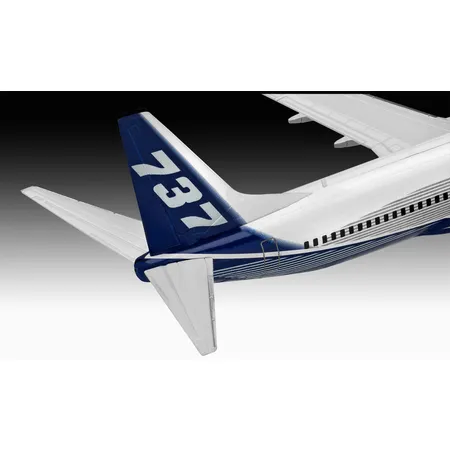Revell Model Set Boeing 737-800