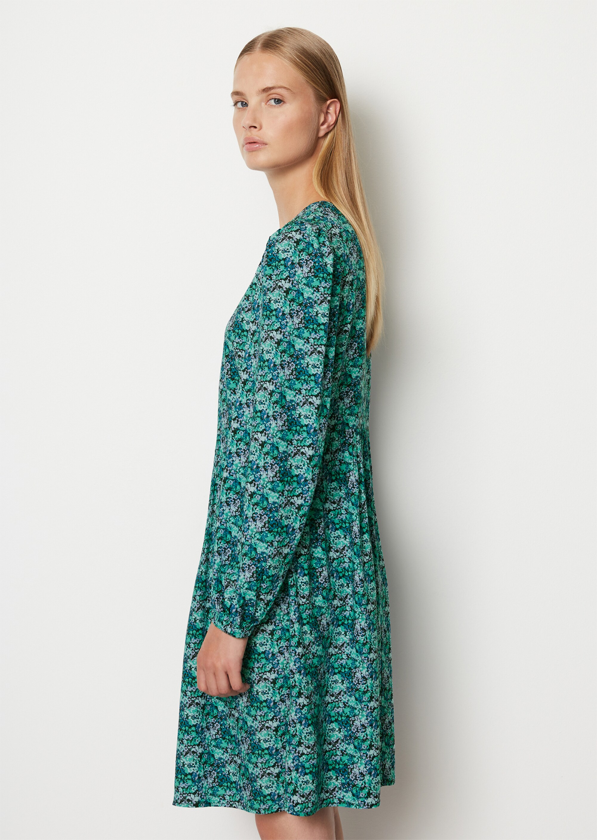 Kurzes Print-Kleid regularaus LENZING™ ECOVERO™