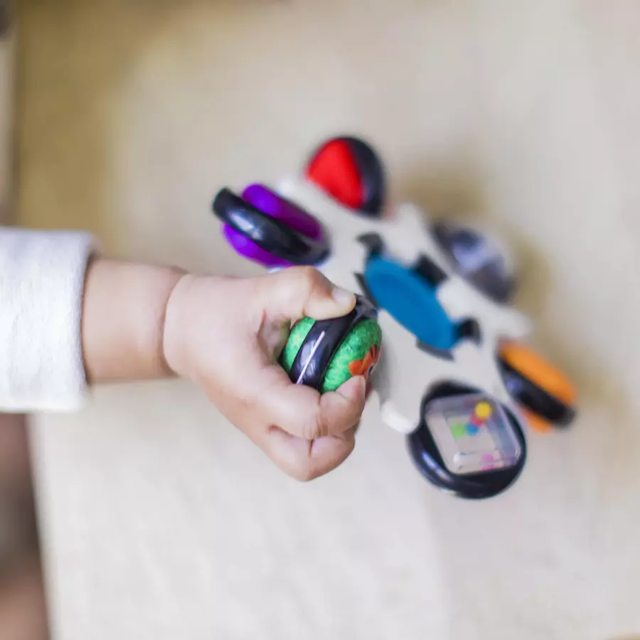 Baby Einstein Curiosity Clutch™ Sensorisches Spielzeug