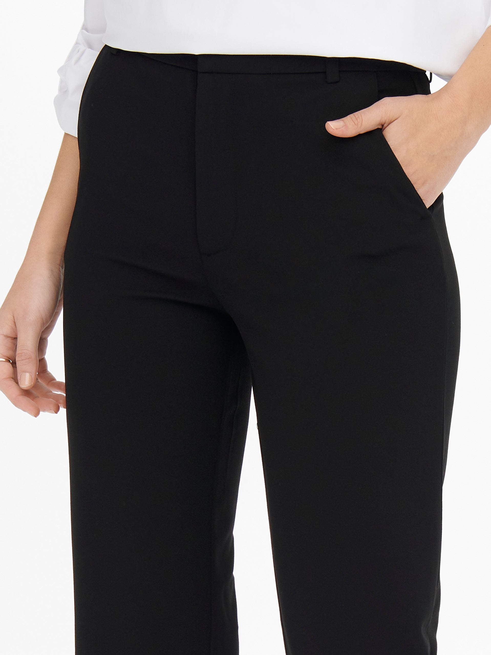 JDYGEGGO Mittlere Taille Gerade geschnitten Klassische Hose Black