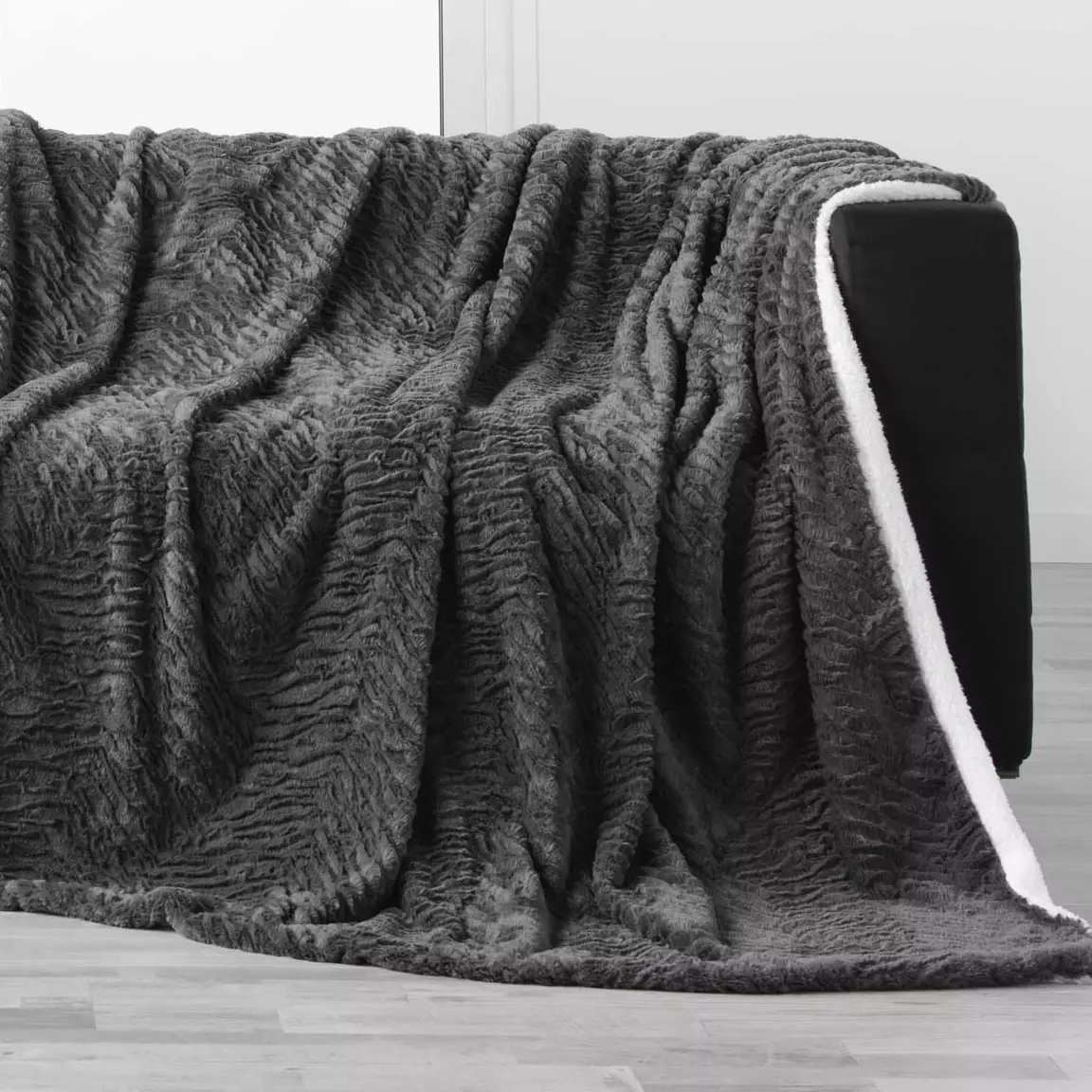 Plaid fausse fourrure (150 cm) Toronto Taupe foncé