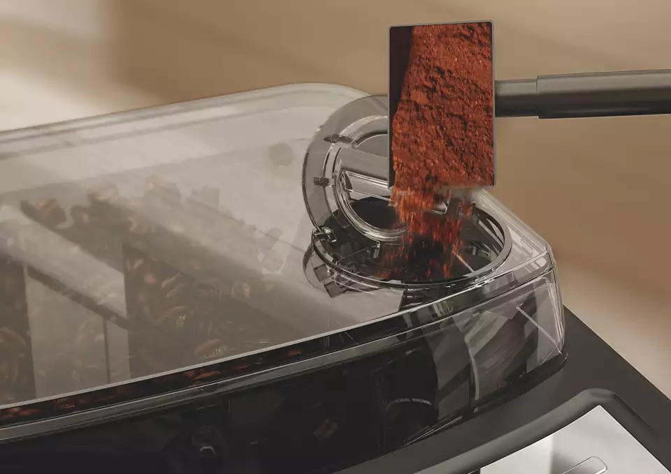 MÁQUINA DE CAFÉ EXPRESSO SUPERAUTOMÁTICA