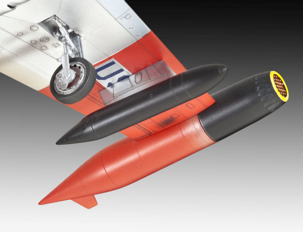 Geschenkset US Air Force 75th Anniversary, Revell Modellbausatz mit Basiszubehör