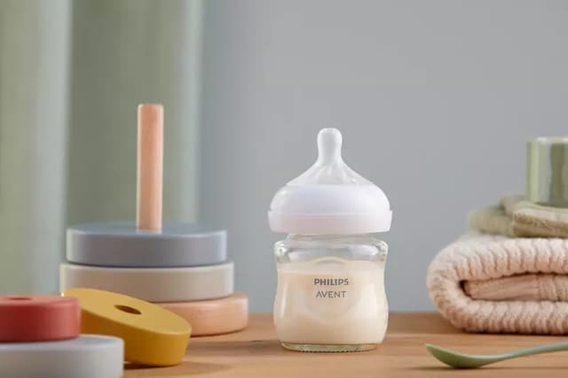 Philips Avent SCY930/01 Natural Response sutteflaske af glas, 120 ml