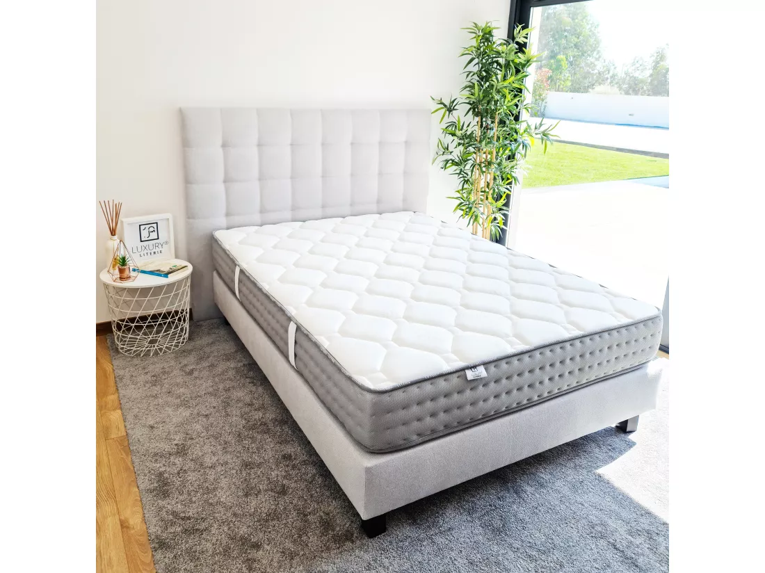 Matelas 140x190 cm, Planilux, 20 cm, mémoire de forme, ferme