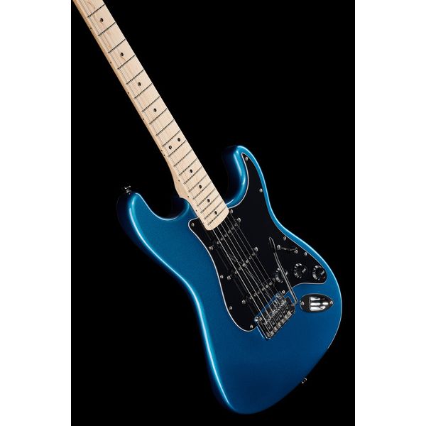 Squier Affinity Strat MN LPB Bundle