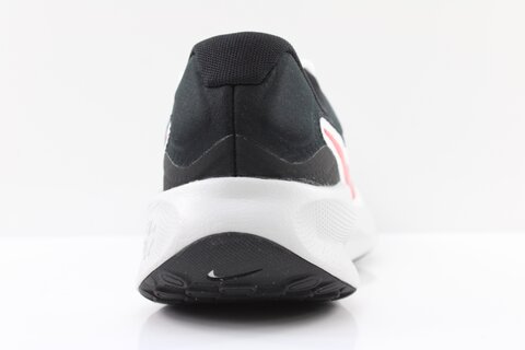 Nike Sneaker