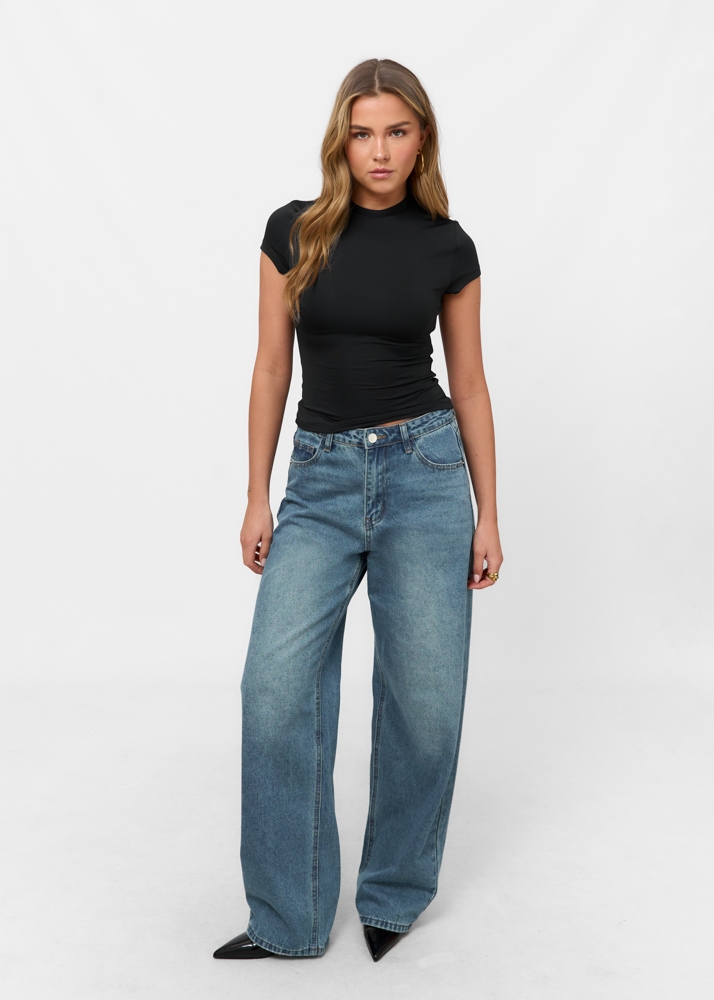 Tee onyx