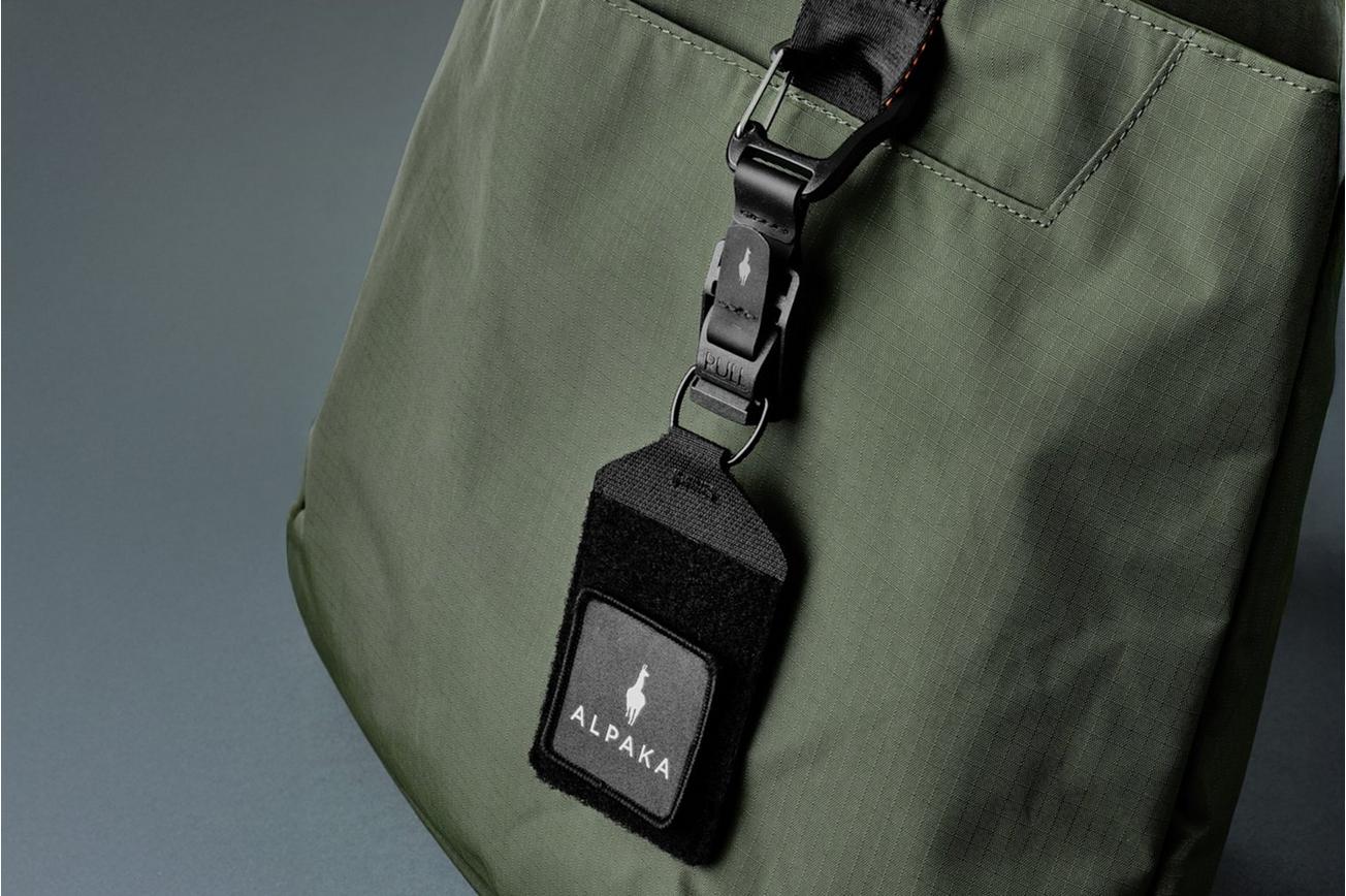 Alpaka Gear HUB Carabiner Large AB010460100 karabijnhaak