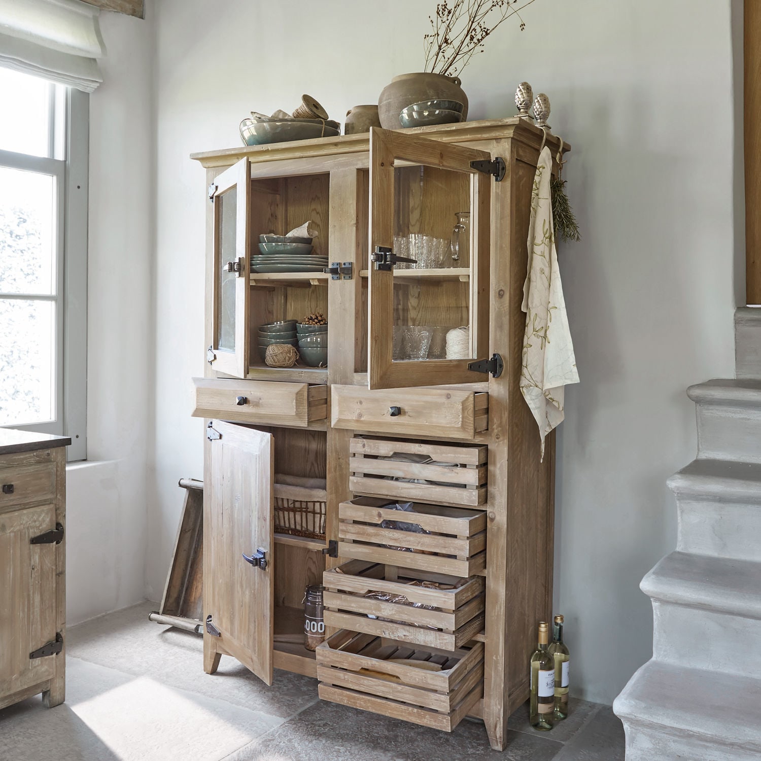 Schrank Stonehenge