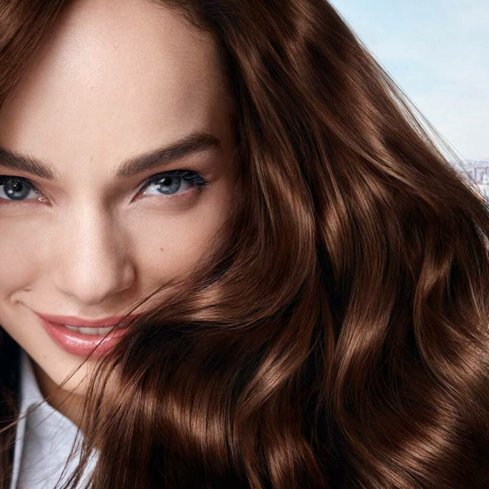 L'Oréal Casting Crème Gloss Semi-Permanente Haarkleuring 550 Raspberry Cupcake - Licht Mahoniebruin