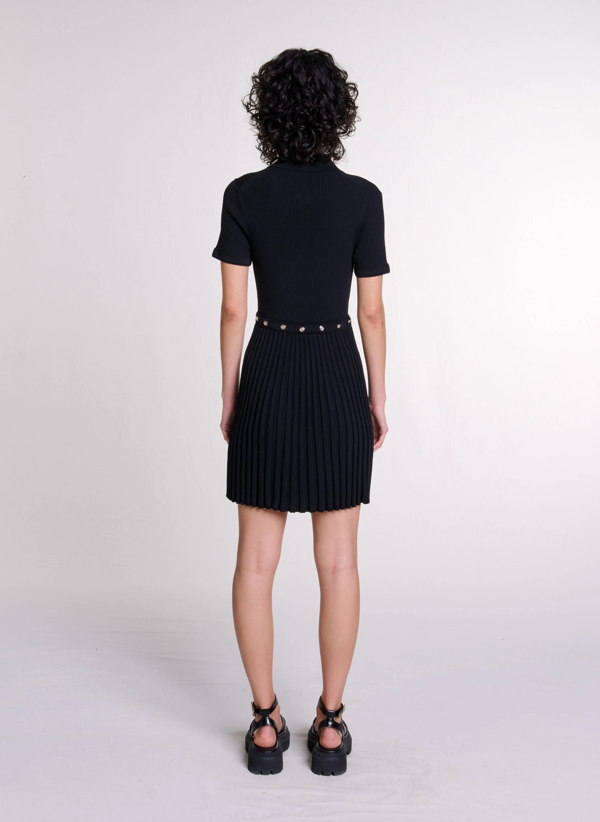 Robe courte col classique| Noir