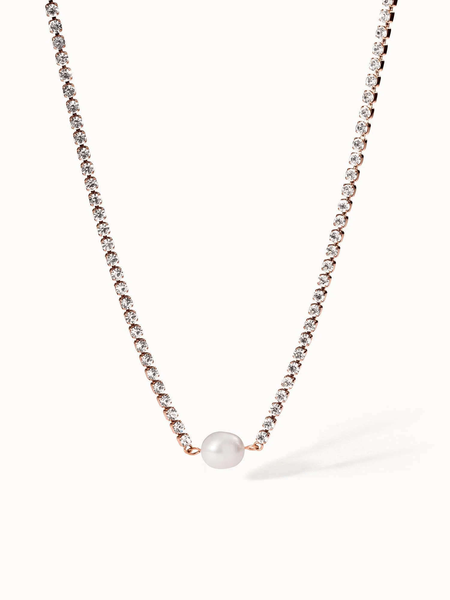 Shimmering Pearl Kette