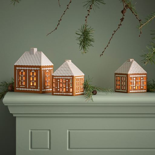 Kähler Gingerbread Lyshus, Mellem