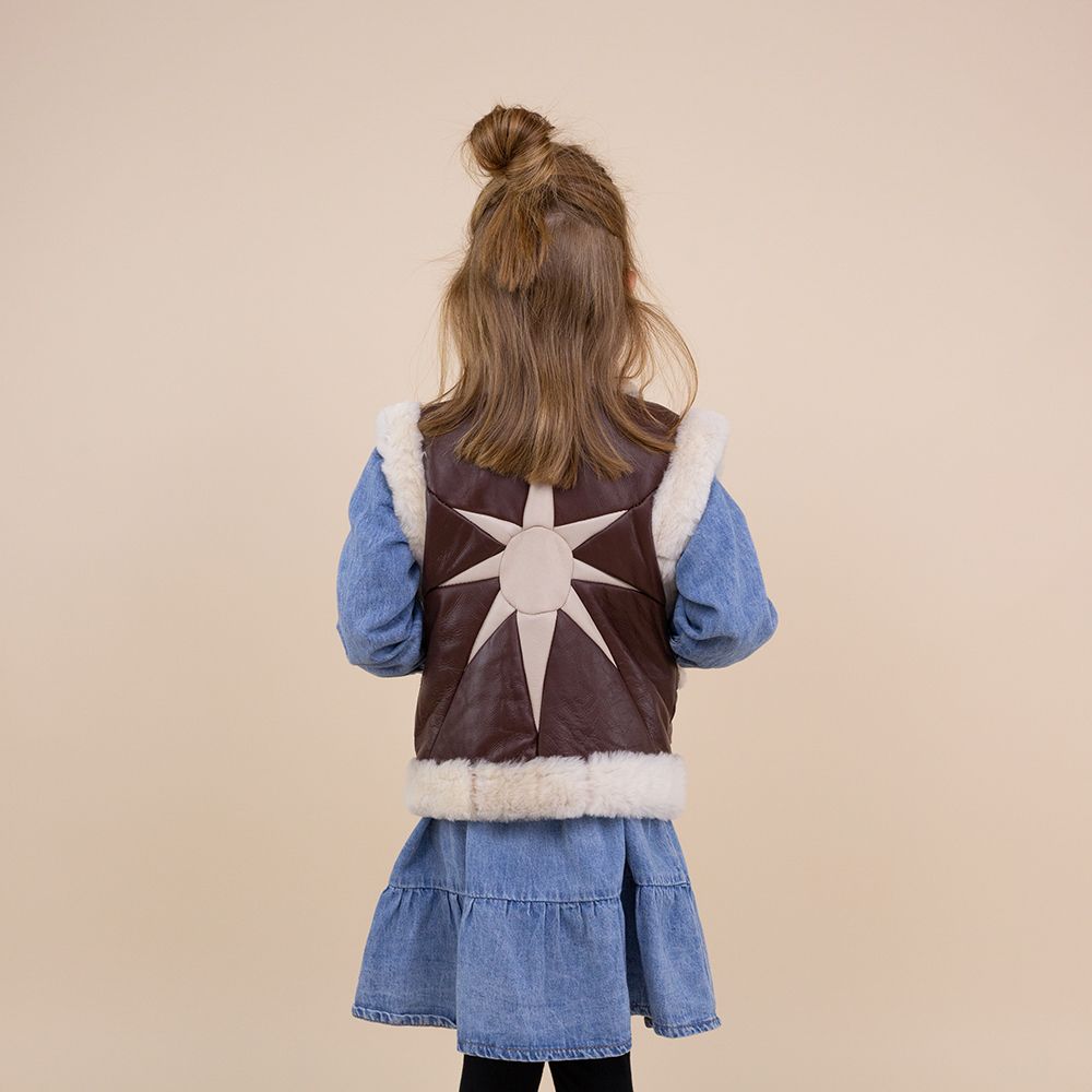 Kids waistcoat Aylin ster bruin