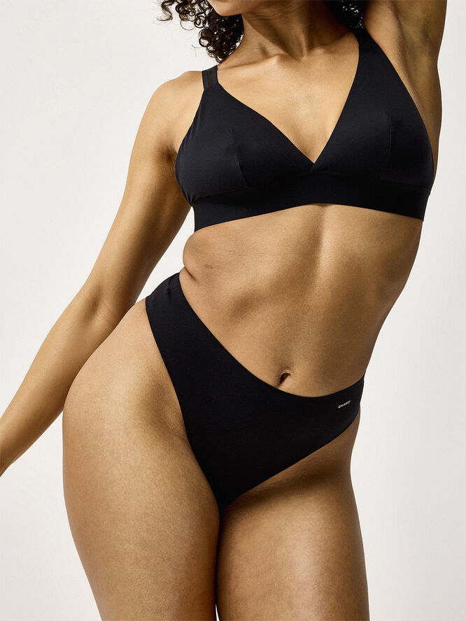 Closely Brief The freedom high cut Black