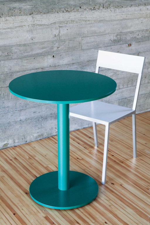 Valerie Objects Round Table S tafel 65.5 aluminium