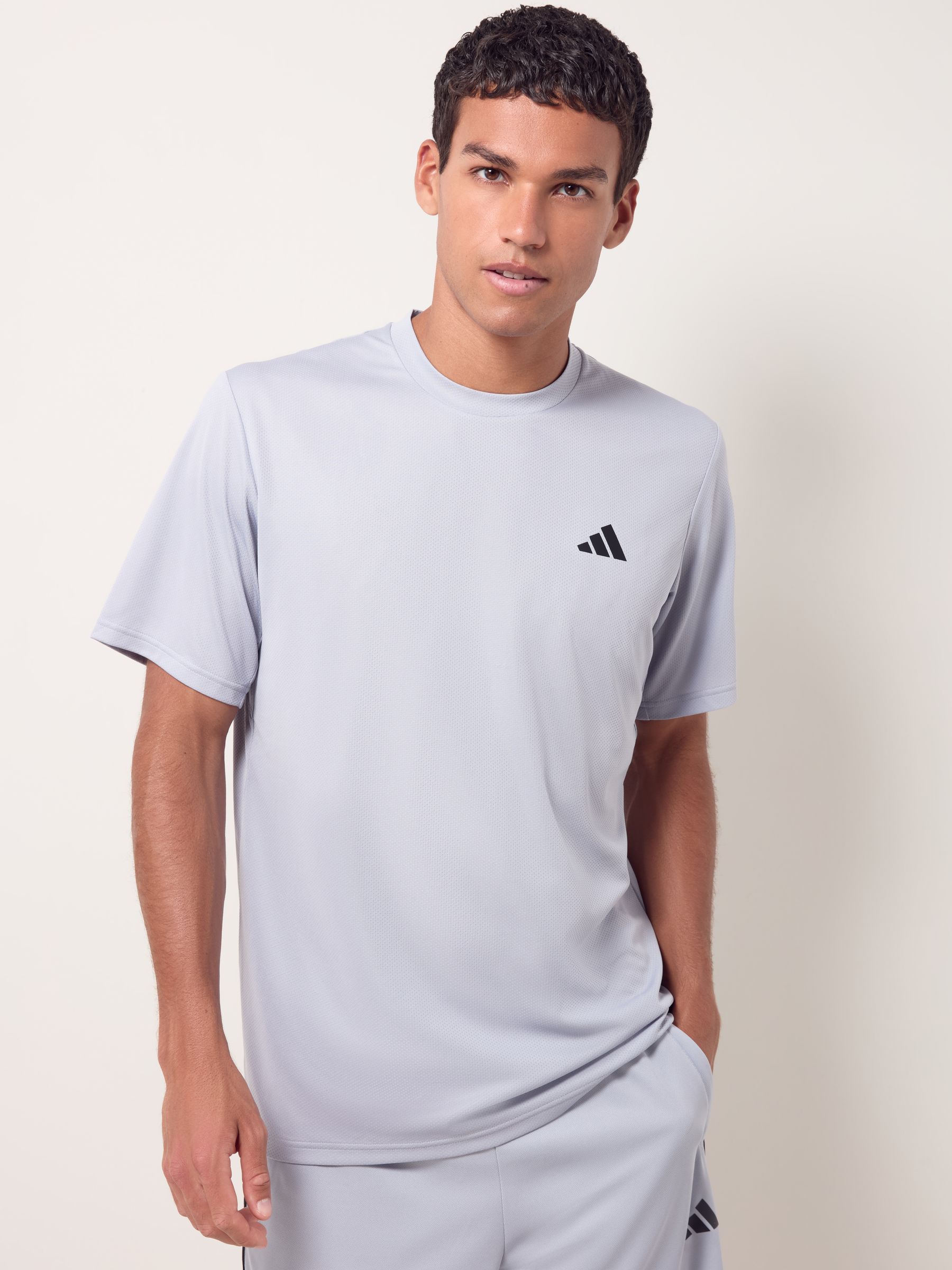 Grijs - adidas Train Essentials trainingsshirt