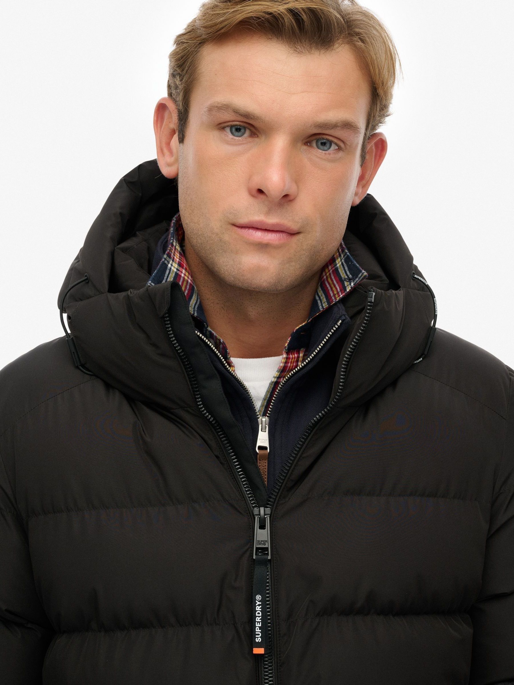 Zwart - Superdry - Gewatteerd sportjack met capuchon