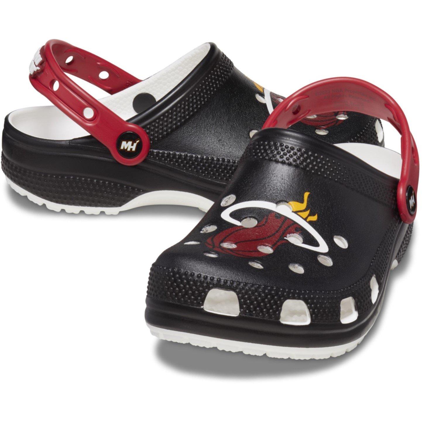 Crocs NBA New York Knicks Classic Clogs Juniors