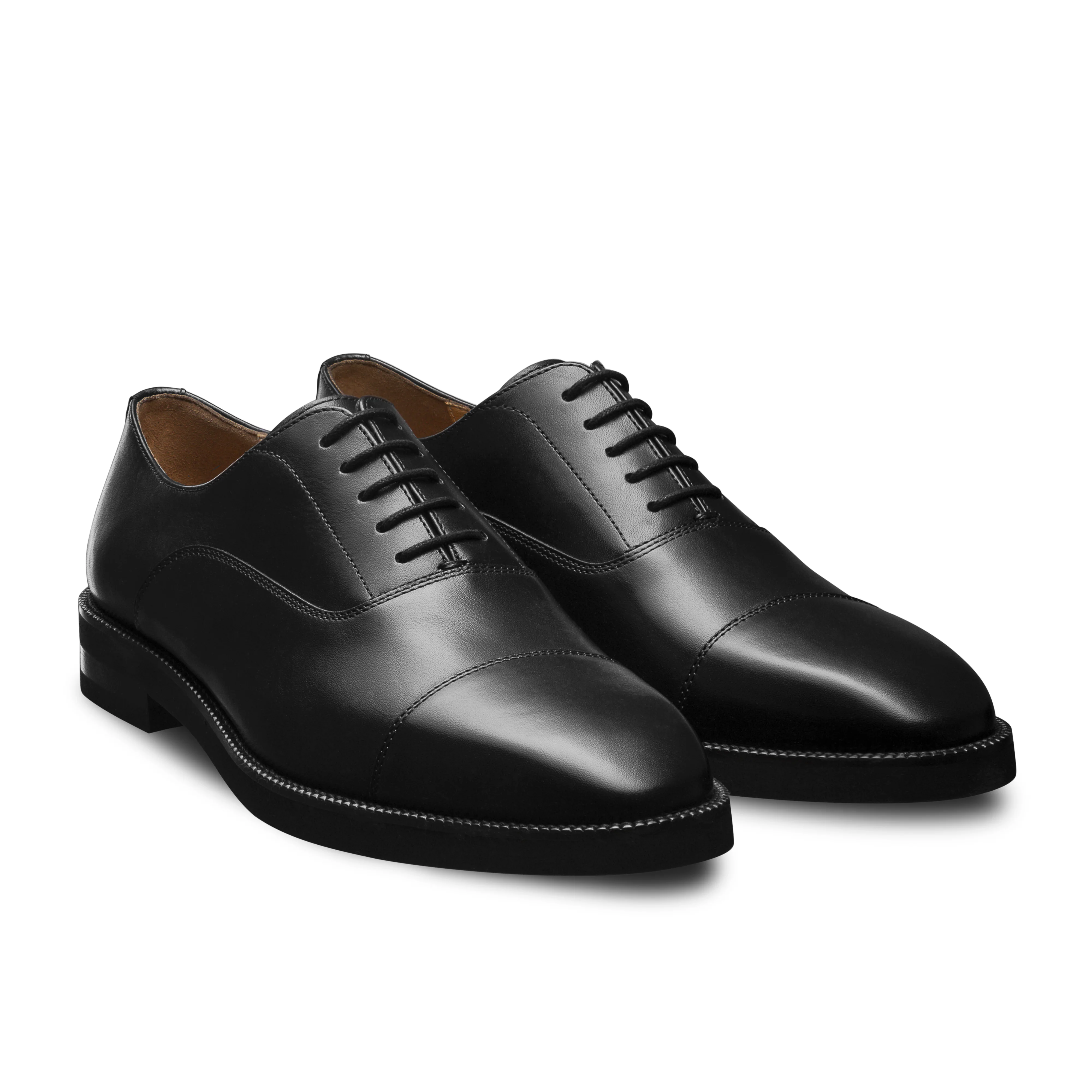 Richelieu noir semelle gomme Berga 303