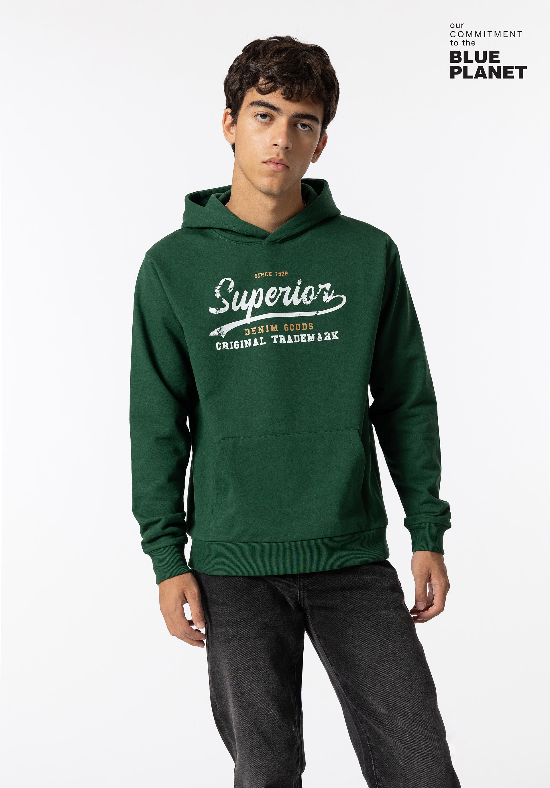 Hoodie com Estampado Frontal